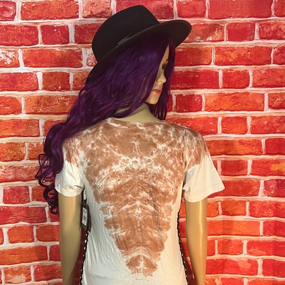 Affliction Women’s T-Shirt - Picture 5 of 14